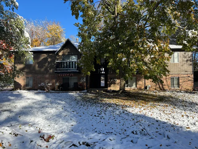 $630,000 | 722 Buchanan Avenue, Kalamazoo, MI 49008