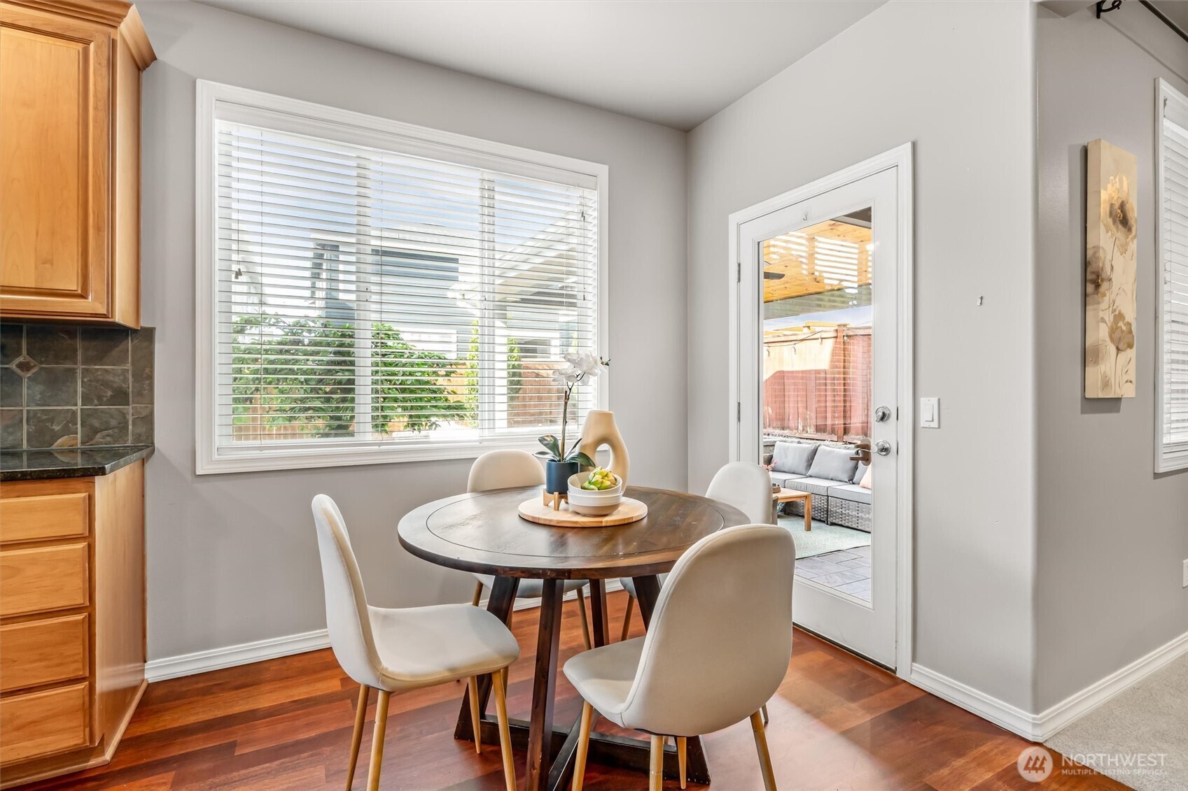 3915 214th Street Southeast Bothell, WA 98021 - Photo 14 of 39