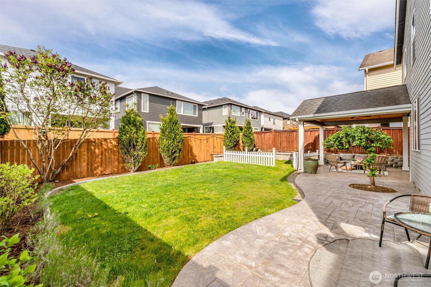 3915 214th Street Southeast Bothell, WA 98021 - Photo 36 of 39