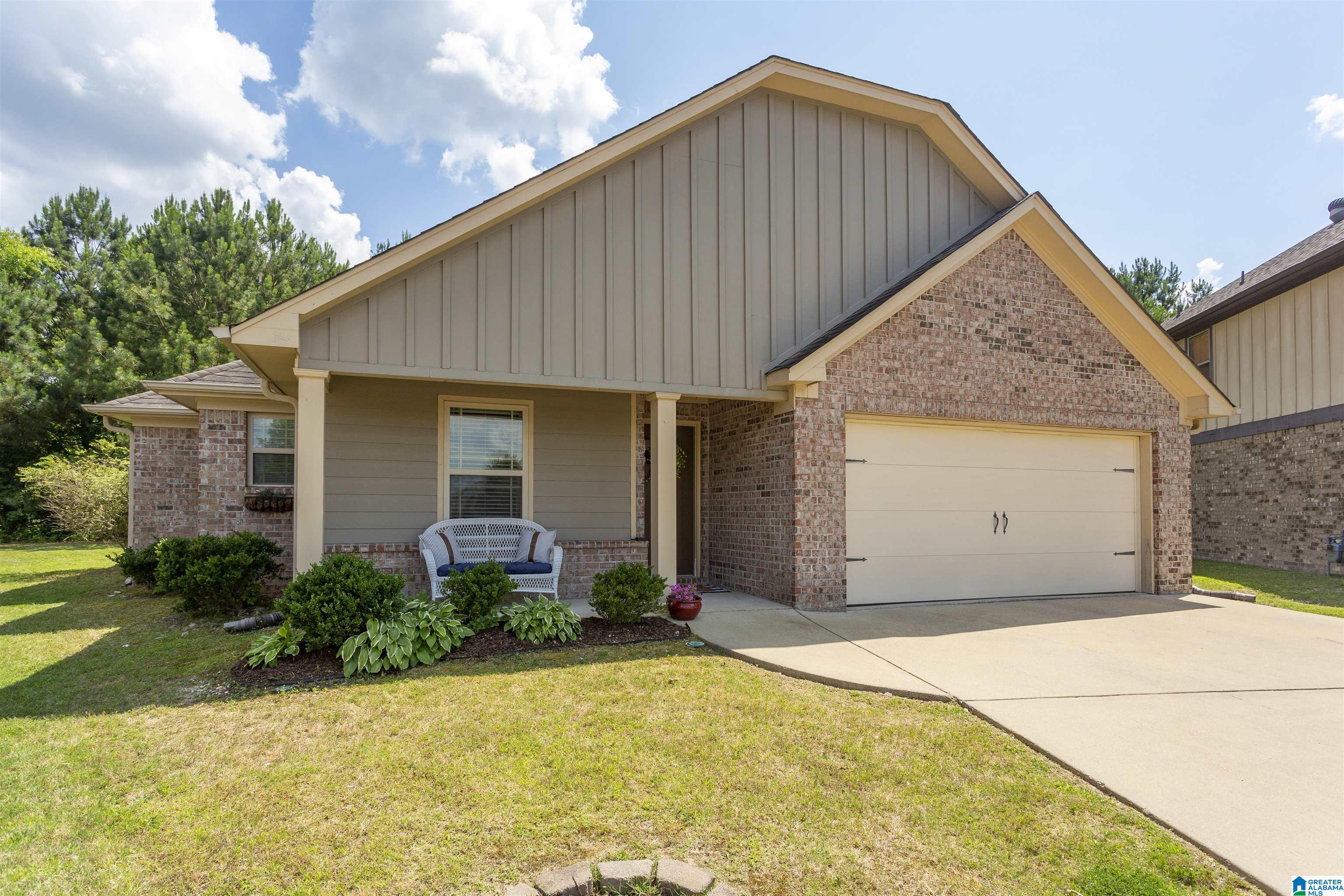 3521 Southern Trail Fultondale, AL 35068 - Photo 1 of 46