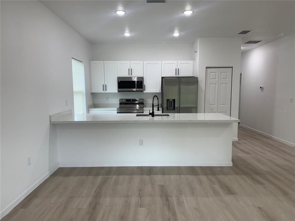 12859 Southwest 84th Terrace Road Ocala, FL 34473 - Photo 5 of 18
