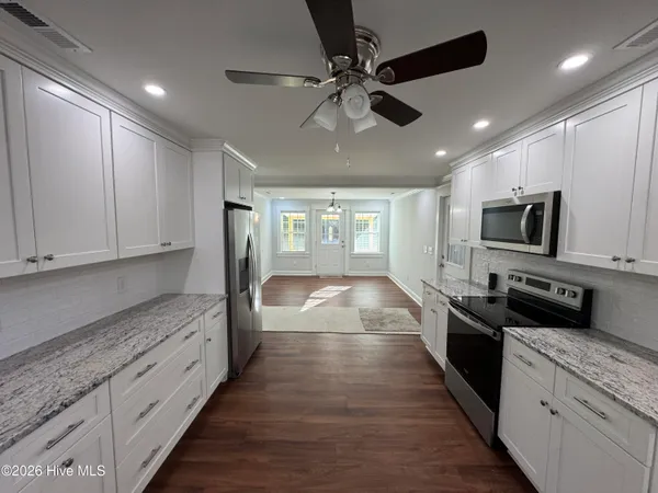 $359,900 | 1853 Southwood Road, Kinston, NC 28501