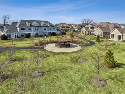 $780,000 | 33 Woodland Trail, Lincolnshire, IL 60069