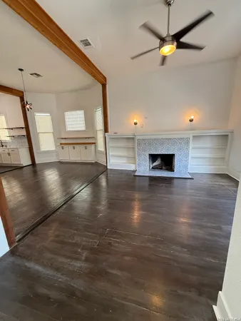 $2,300 | 306 Florida Street, San Antonio, TX 78210