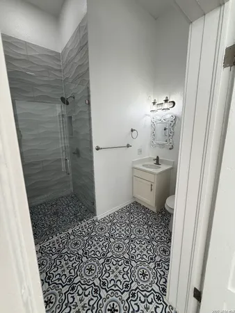 $2,300 | 306 Florida Street, San Antonio, TX 78210