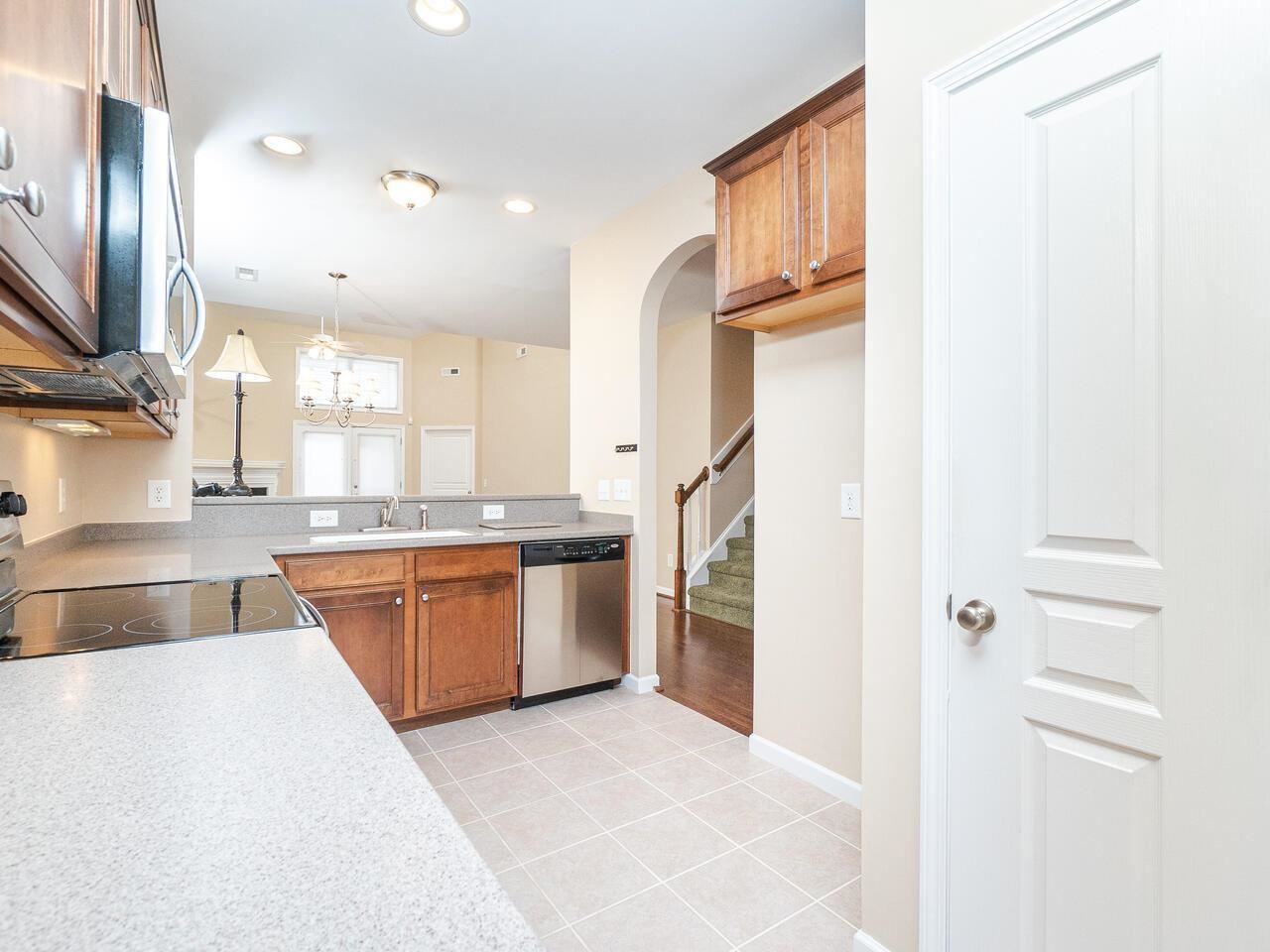 2539 Asher View Court Raleigh, NC 27606 - Photo 5 of 24 Photo 5