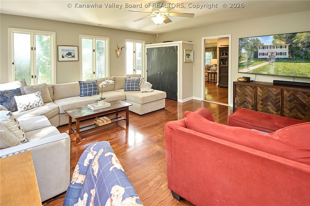 909 Chestnut Road Charleston, WV 25314 - Photo 25 of 49 Gallery Image 25