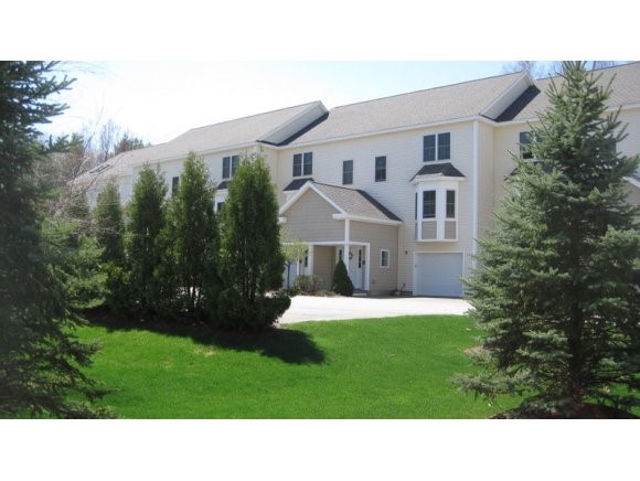 243 Drakeside Road, Unit 8 Hampton, NH 03842 - Photo 1 of 1