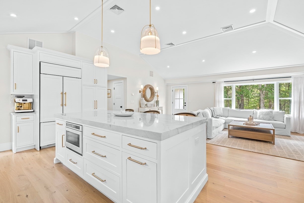 41 Sunset Road Winchester, MA 01890 - Photo 18 of 42