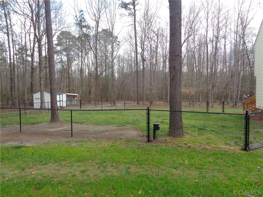 8420 Holdsworth Road Disputanta, VA 23842 - Photo 8 of 35 Gallery Image 8