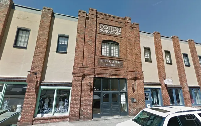$2,100 | 269 North Hull Street, Unit 202, Athens, GA 30601