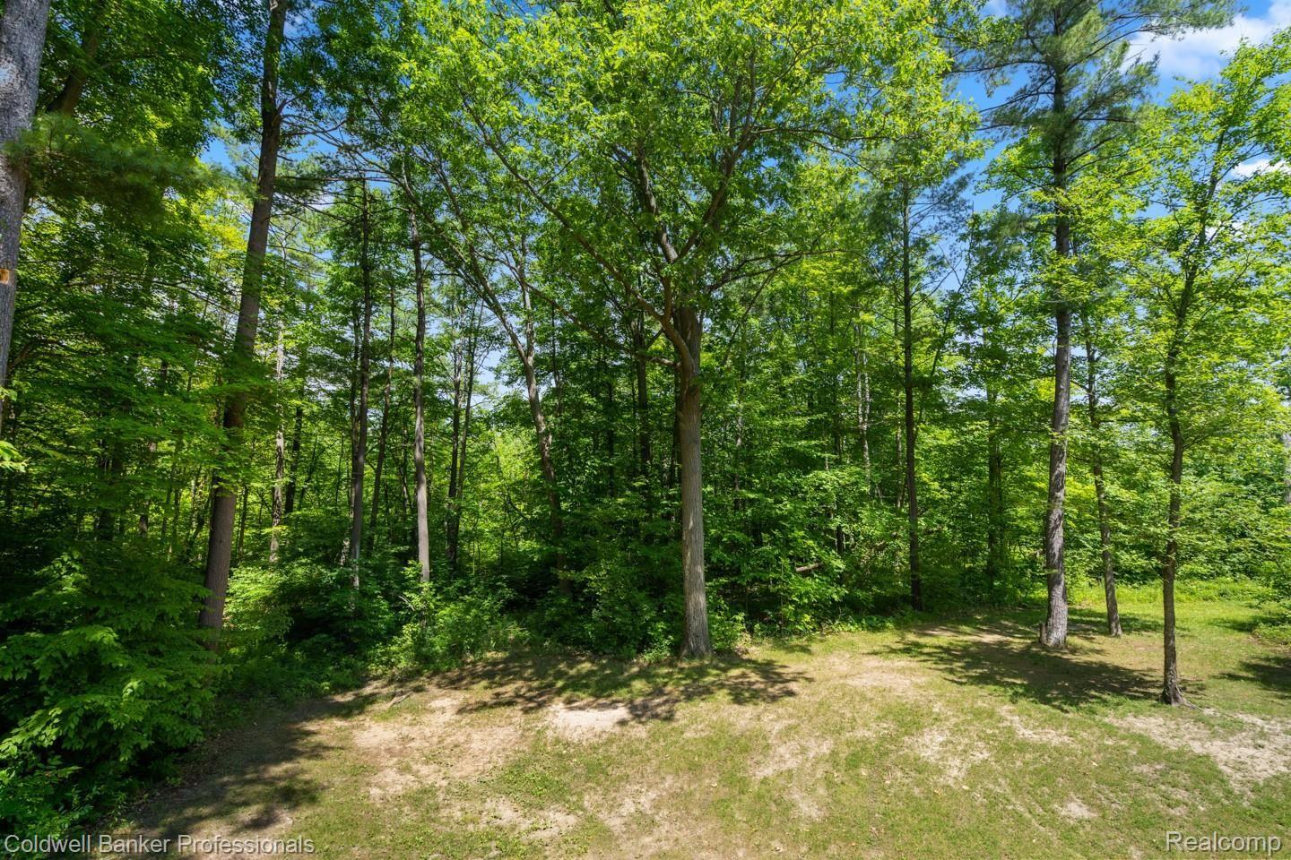 142 Dockham Road Columbiaville, MI 48421 - Photo 50 of 53 DSC06847.jpg