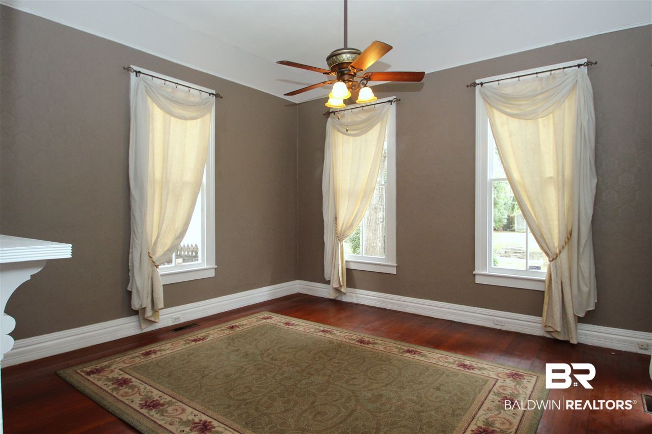 1121 Old Shell Road Mobile, AL 36604 - Photo 7 of 36