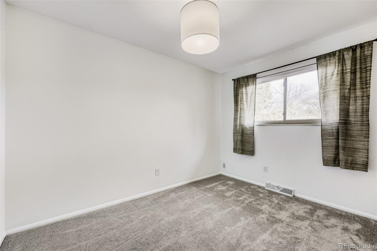 9168 Flower Court Westminster, CO 80021 - Photo 19 of 38