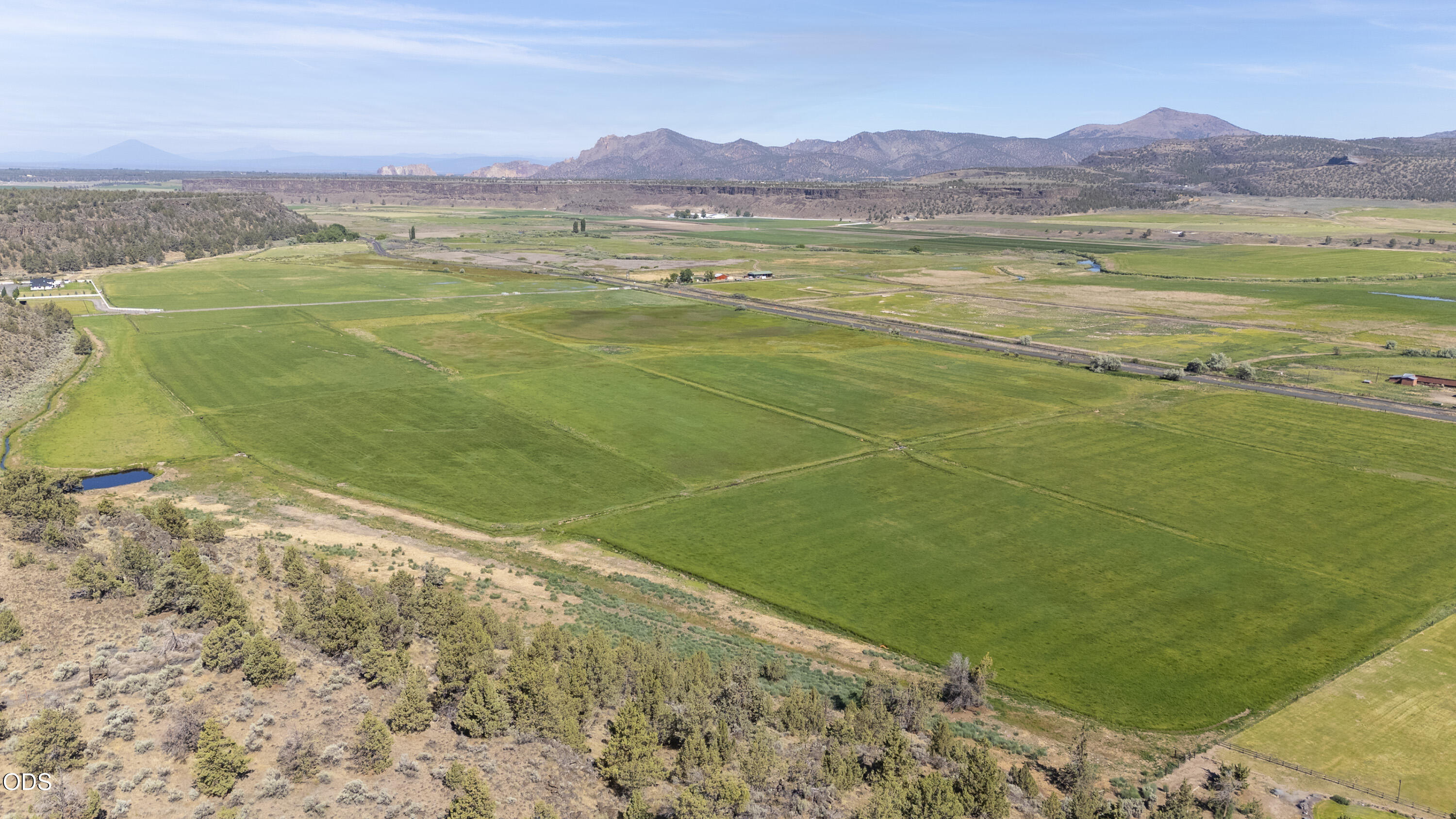 Northwest Oneil Highway, Unit 105 Redmond, OR 97756 - Photo 6 of 15