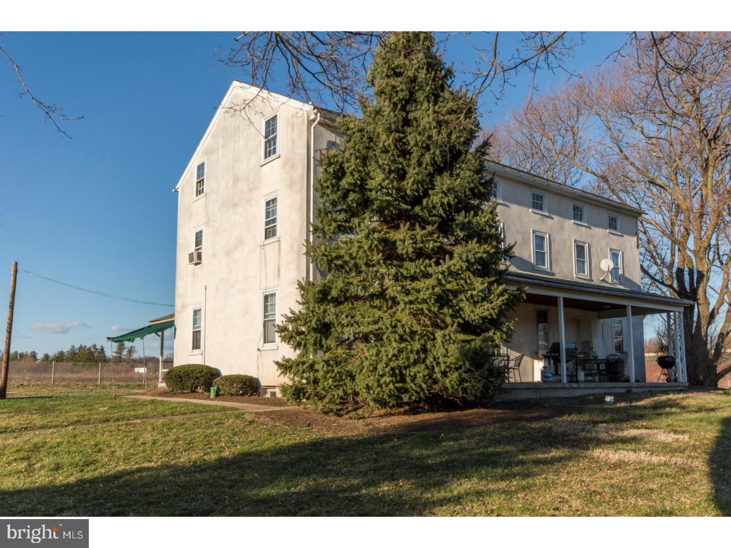 2160 Weber Road Lansdale, PA 19446 - Photo 4 of 16 Gallery Image 4