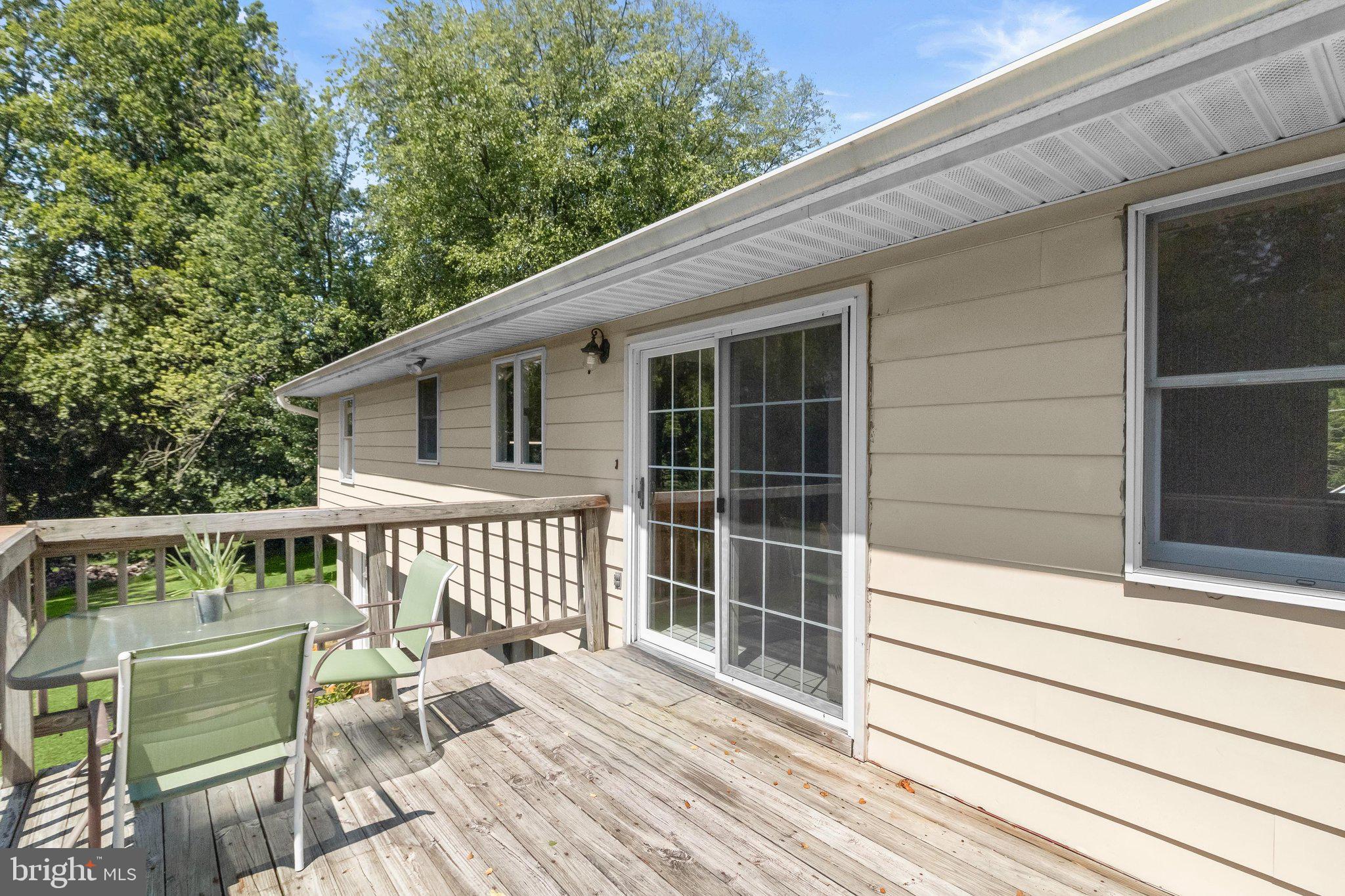 5773 Oakland Road Sykesville, MD 21784 - Photo 18 of 57 Deck from Kitchen