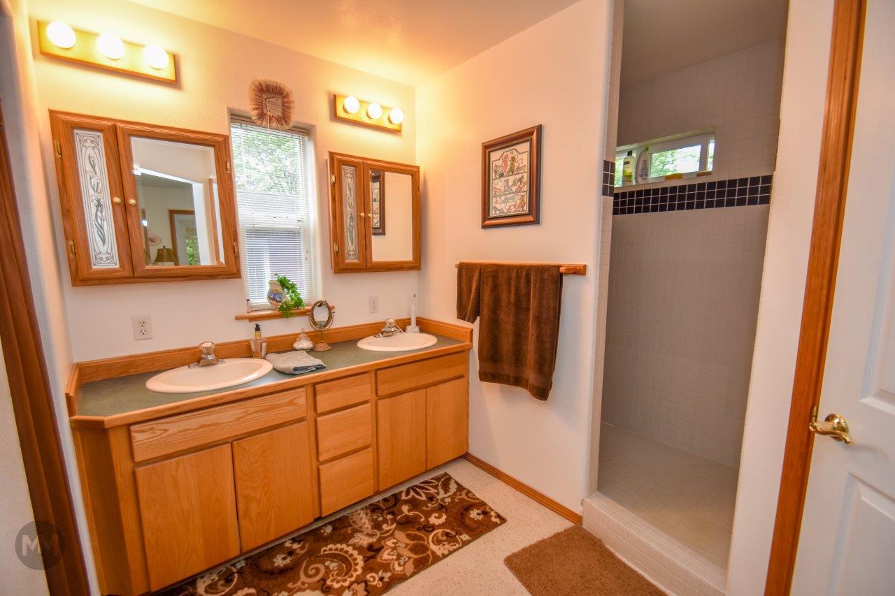 21830 R O Richard Road Beaver, OR 97108 - Photo 11 of 29 13