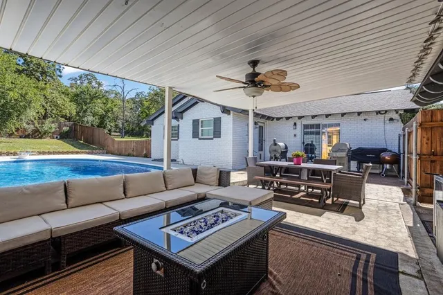 $595,000 | 3601 Holly Drive, Denison, TX 75020