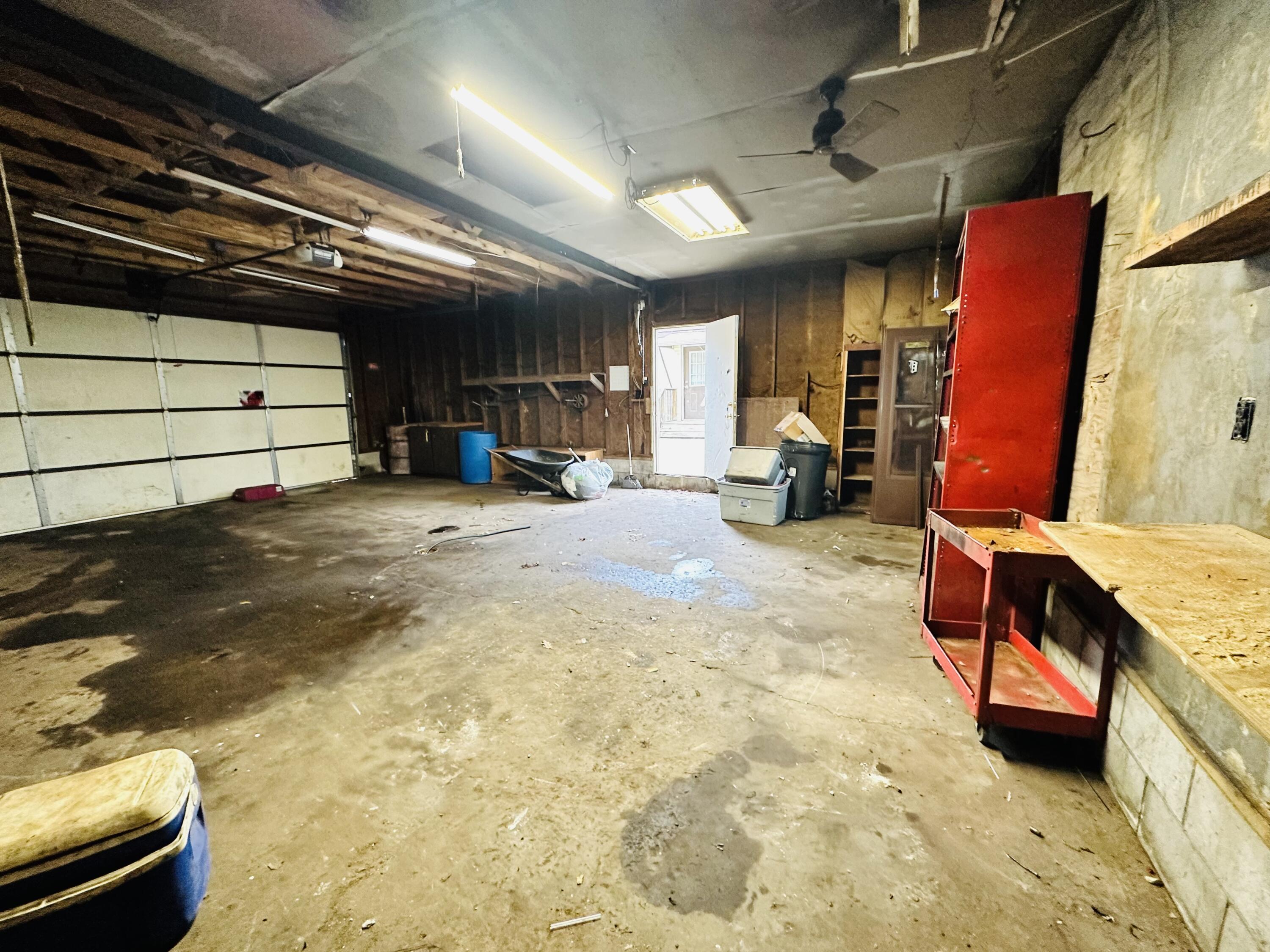 2836 Whitehall Road Muskegon, MI 49445 - Photo 39 of 43 3141AAC2-4443-4B84-9627-4E541C150B38