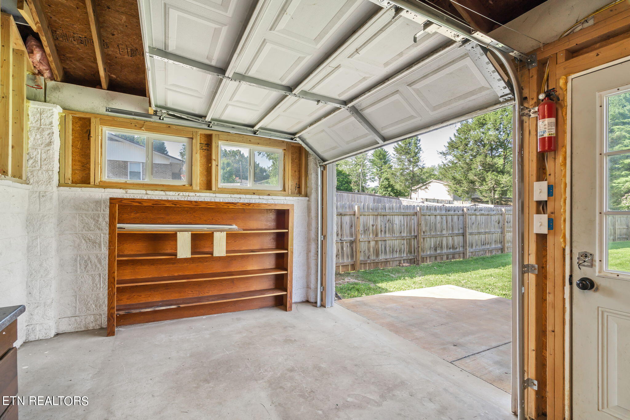 7644 Cedarcrest Road Knoxville, TN 37938 - Photo 30 of 39 51-web-or-mls-7644 Cedarcrest Road-19