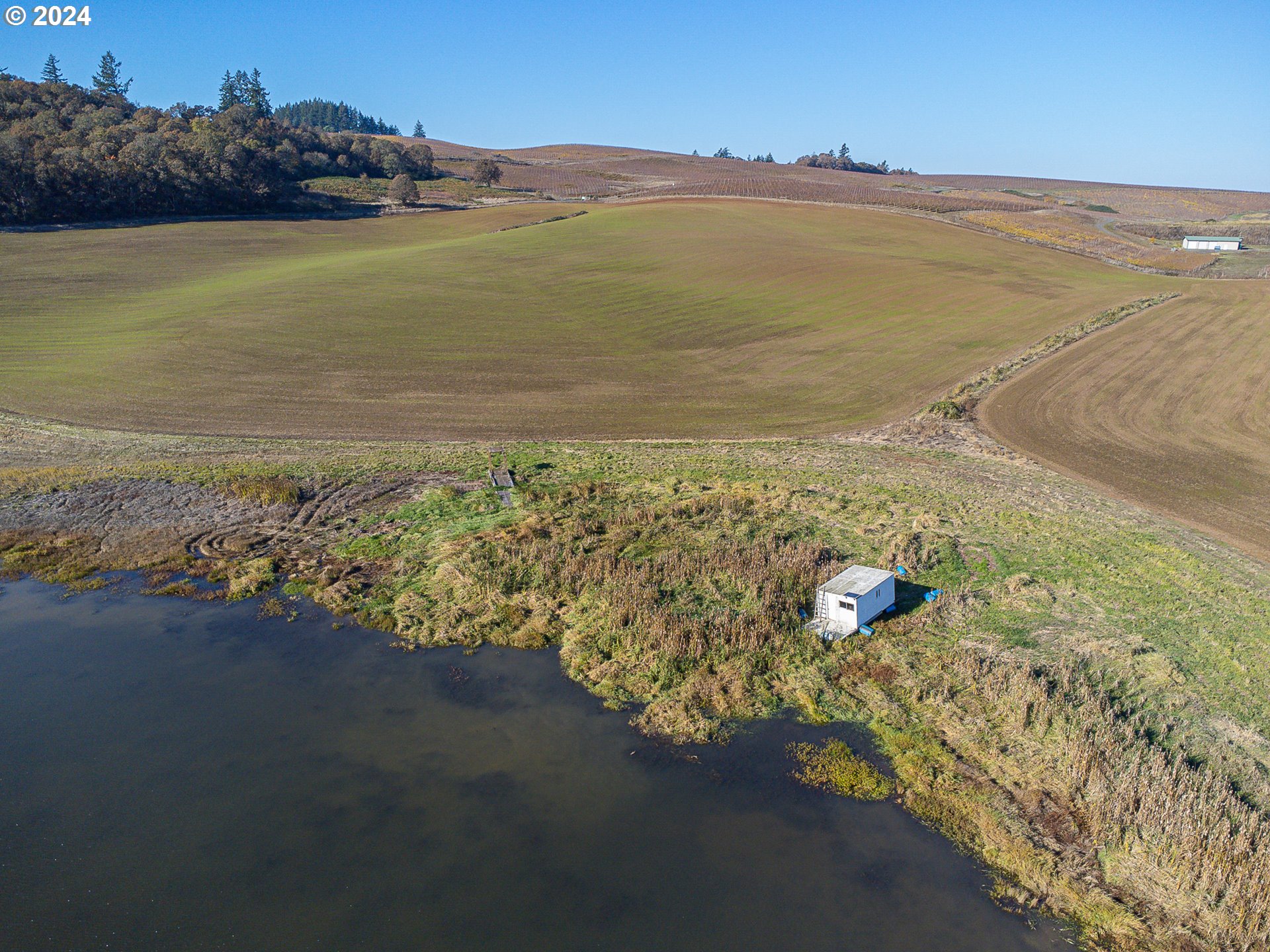 7725 Crowley Road Rickreall, OR 97371 - Photo 11 of 18 a view of an ocean and beach
