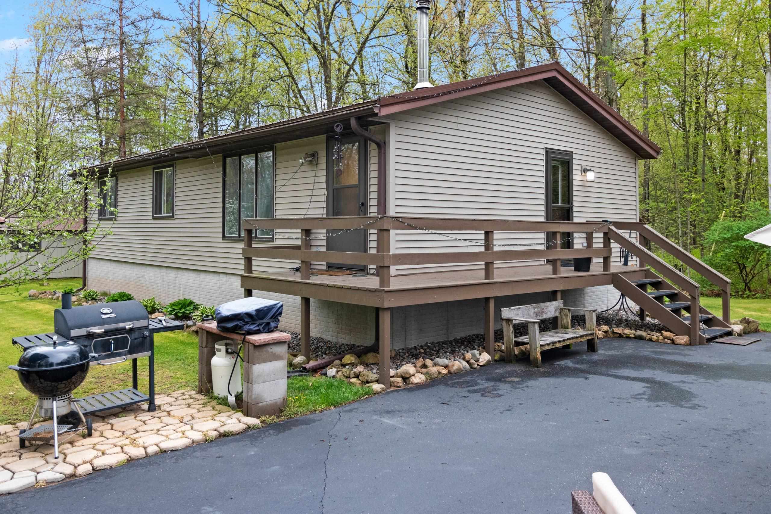 N6828 Springbrook Road Cecil, WI 54111 - Photo 49 of 75