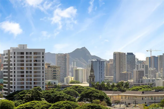 $319,000 | 1630 Liholiho Street, Unit 1004, Honolulu, HI 96822