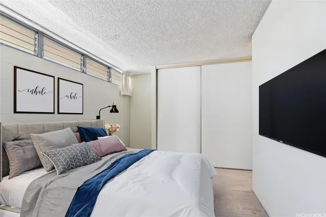 $319,000 | 1630 Liholiho Street, Unit 1004, Honolulu, HI 96822