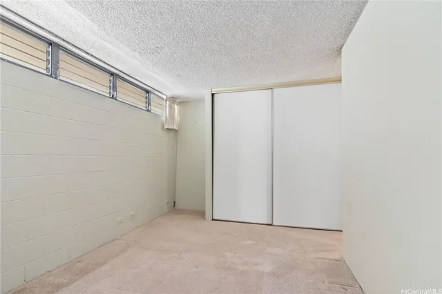 $319,000 | 1630 Liholiho Street, Unit 1004, Honolulu, HI 96822