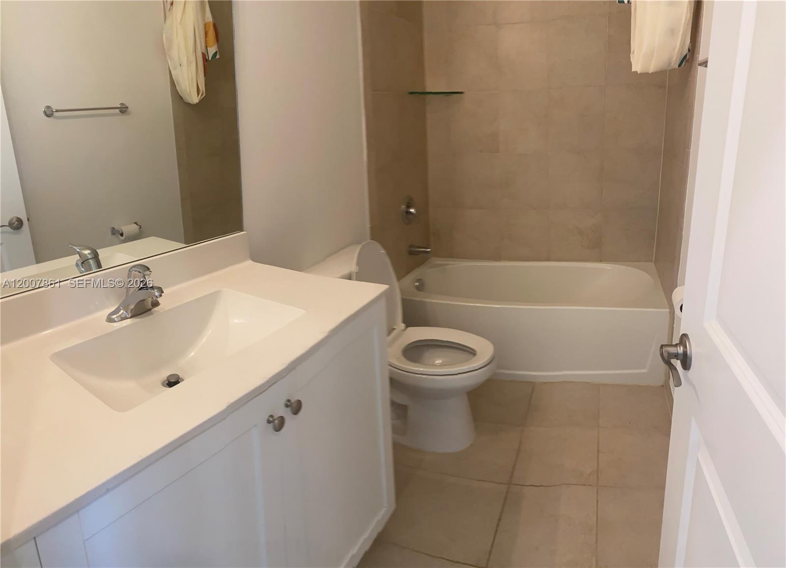 25180 Southwest 114th Court, Unit 10 Homestead, FL 33032 - Photo 6 of 11 Photo 6