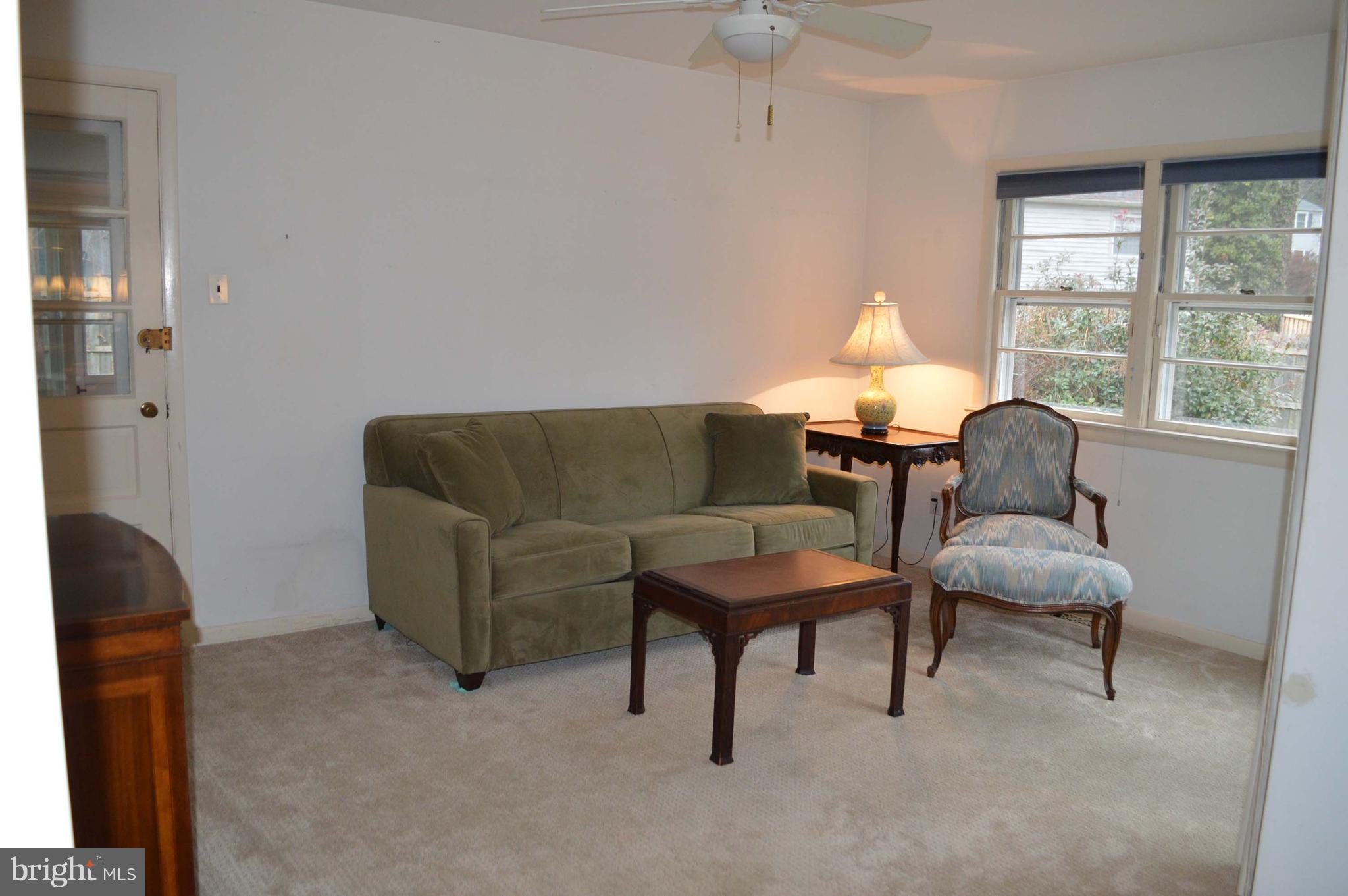 907 Surrey Road Media, PA 19063 - Photo 4 of 9 Den