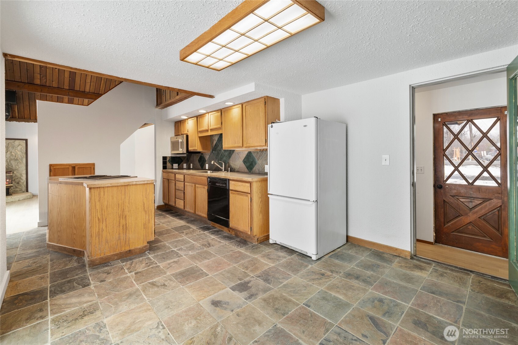 11690 Thorp Highway Thorp, WA 98946 - Photo 7 of 33