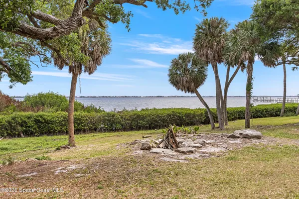 $1,250,000 | 8690 South Tropical Trail, Merritt Island, FL 32952