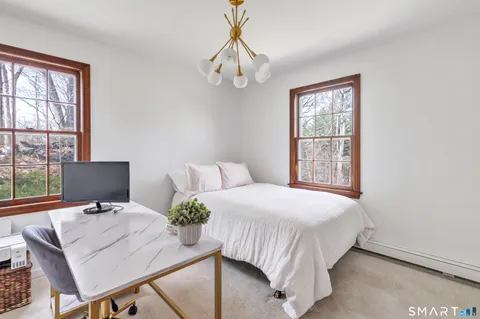 $889,000 | 16 Mountain Road, Wilton, CT 06897