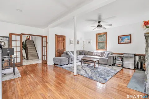 $889,000 | 16 Mountain Road, Wilton, CT 06897