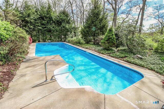 16 Mountain Road Wilton, CT 06897 - Photo 32 of 40