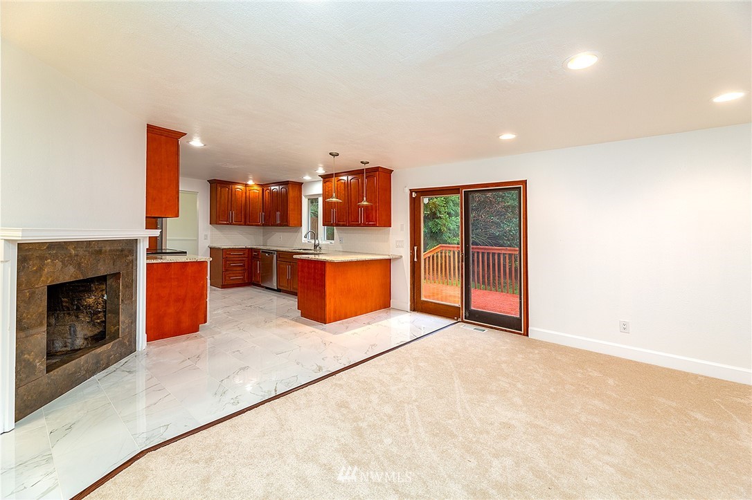 14505 Southeast 178th Place Renton, WA 98058 - Photo 3 of 25 Gallery Image 3