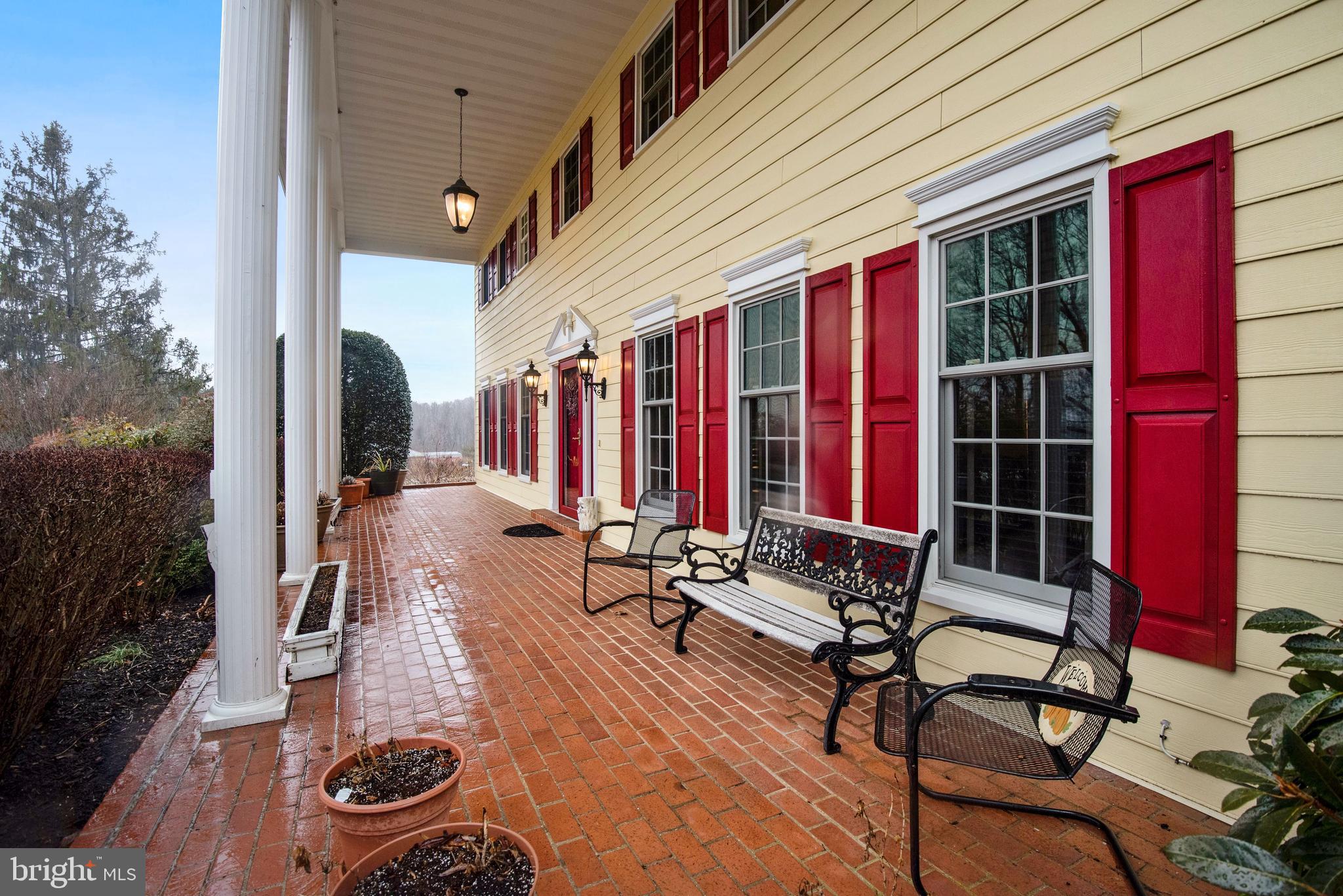 18600 Muncaster Road Derwood, MD 20855 - Photo 2 of 34