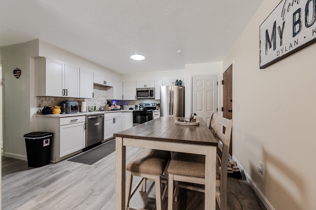 229 Vernon Street, Unit 3 Worcester, MA 01607 - Photo 4 of 10