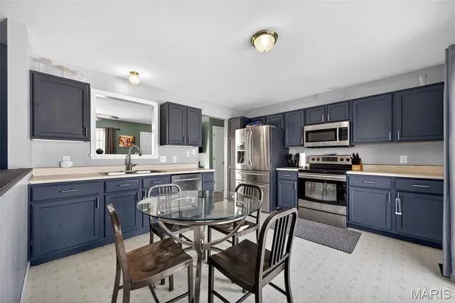 $220,000 | 2419 Balboa Circle, Warrenton, MO 63383