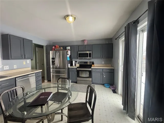 $220,000 | 2419 Balboa Circle, Warrenton, MO 63383