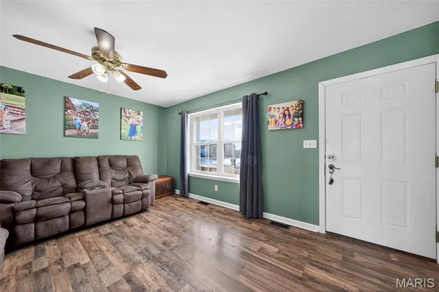 $220,000 | 2419 Balboa Circle, Warrenton, MO 63383