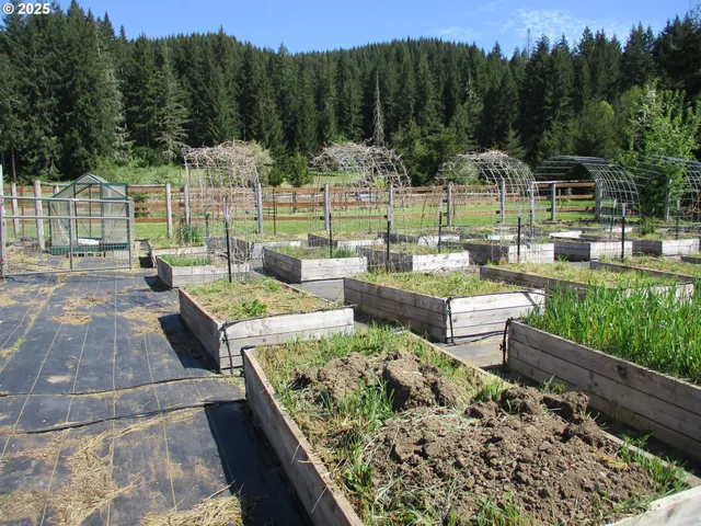 $777,250 | 13580 Keasey Road, Vernonia, OR 97064