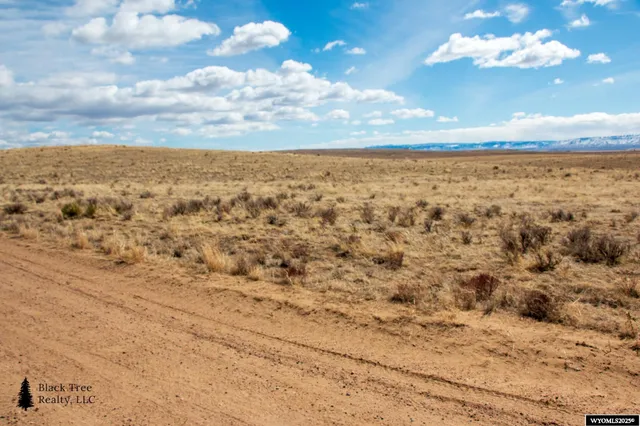 $50,000 | 353 Frontier Street, Casper, WY 82601