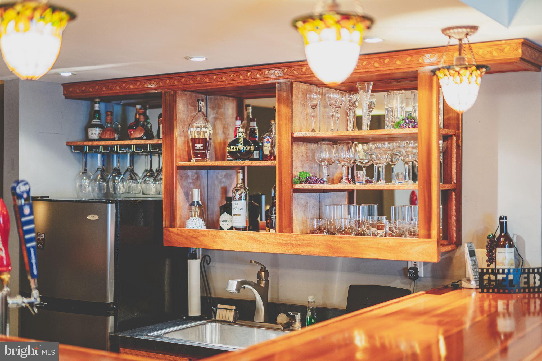 9293 Sumner Lake Boulevard Manassas, VA 20110 - Photo 37 of 49 Basement Bar