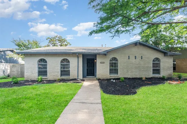 $399,000 | 1108 Overdowns Drive, Plano, TX 75023