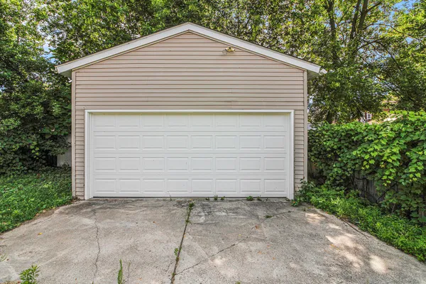 $119,000 | 612 North Walnut Street, Lansing, MI 48933
