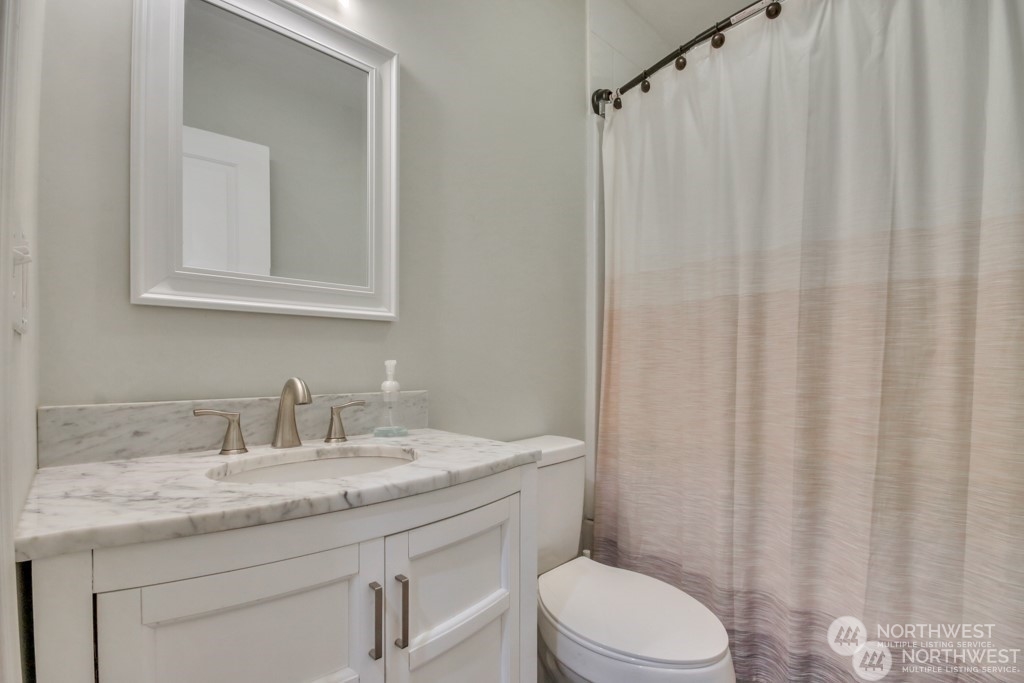 4636 South Othello Street Seattle, WA 98118 - Photo 16 of 33