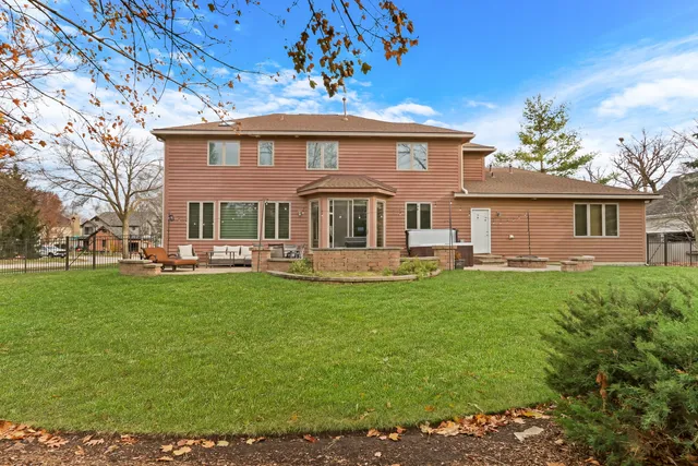 $675,000 | 1168 Vineyard Drive, Gurnee, IL 60031